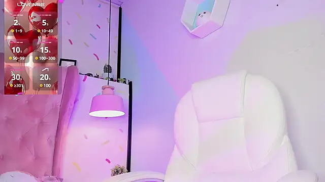 Snapshot of Giovanna_oliveira chatting on 02-13-25, 09:51 Giovanna oliveira online show from 02-13-25, 09:51