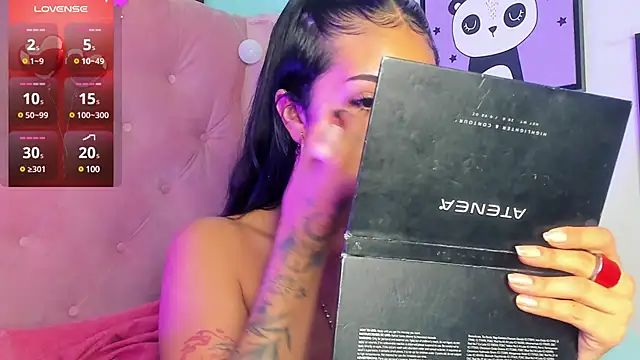 Snapshot of Giovanna_oliveira chatting on 02-23-25, 05:56 Giovanna oliveira online show from 02-23-25, 05:56