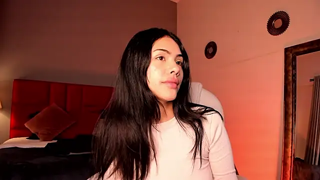 Snapshot of Giovanna_oliveira chatting on 02-03-26, 04:32 Giovanna oliveira online show from 02-03-26, 04:32