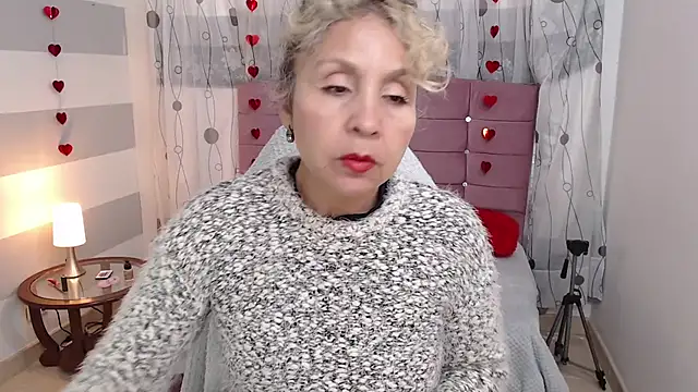 Afrodita sg online show from 03-04-25, 09:43