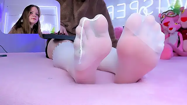 footfetish baby online show from 01-24-25, 04:28