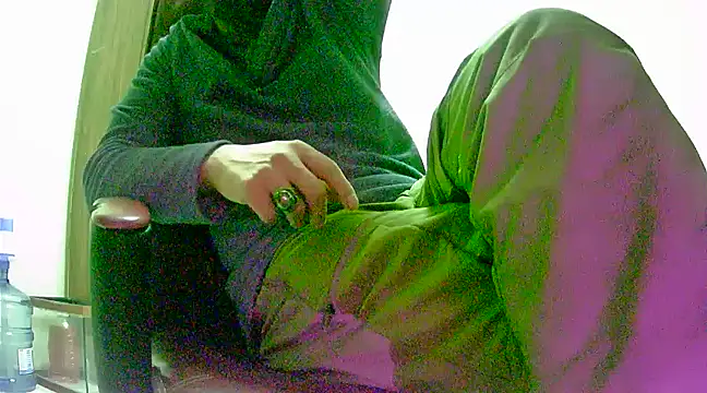 hardbigcock16 online show from 02-05-25, 12:17