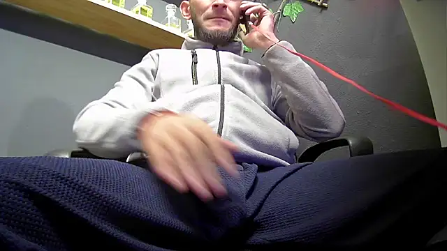 hardbigcock16 online show from 10-16-25, 06:36