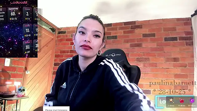 Snapshot of paulinabarnett- chatting on 10-28-25, 02:20 paulinabarnett- online show from 10-28-25, 02:20