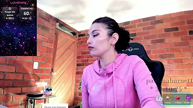 Snapshot of paulinabarnett- chatting on 10-30-25, 02:29 paulinabarnett- online show from 10-30-25, 02:29