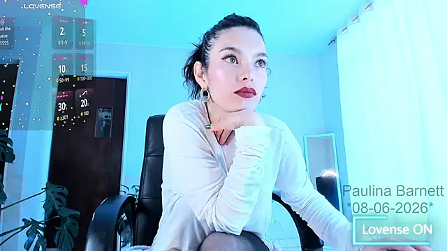 paulinabarnett- online show from 06-08-26, 05:35