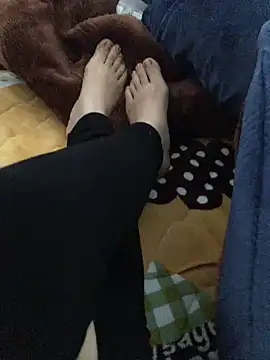 Snapshot of Lona_Lina chatting on 12-18-24, 07:58 Lona Lina online show from 12-18-24, 07:58