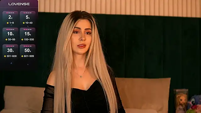 Kylie Benton online show from 03-08-25, 11:18