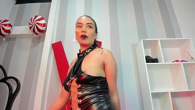 Snapshot of MeliizaQueen chatting on 01-03-25, 07:18 MeliizaQueen online show from 01-03-25, 07:18