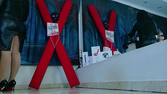 MeliizaQueen online show from 04-14-26, 12:55