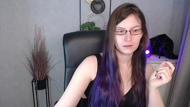 emmaxDelight online show from 11-06-25, 06:25