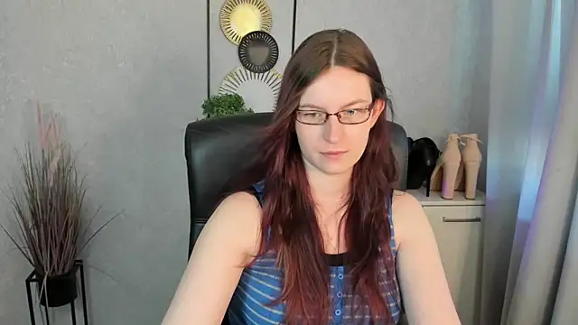 emmaxDelight online show from 06-23-26, 05:38