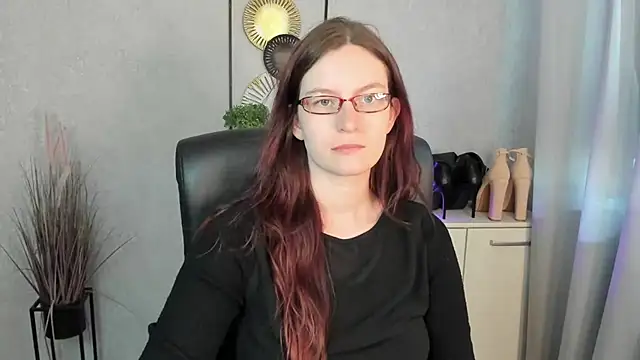 emmaxDelight online show from 06-24-26, 05:39