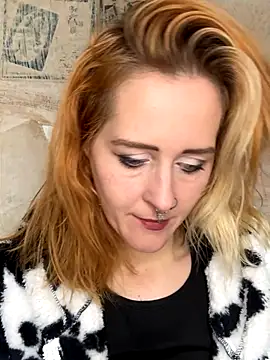 Snapshot of JoleneFuego chatting on 11-05-25, 08:14 JoleneFuego online show from 11-05-25, 08:14