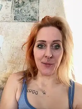 Snapshot of JoleneFuego chatting on 11-17-25, 08:31 JoleneFuego online show from 11-17-25, 08:31