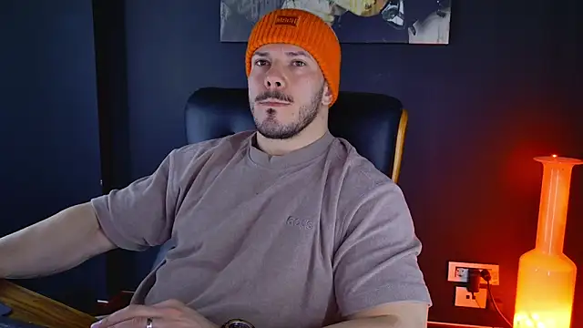 AngeloEric online show from 01-20-25, 08:41