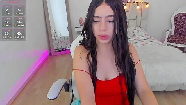 zoe turnner 18 online show from 03-04-25, 11:51