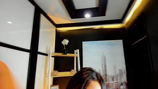 Snapshot of lilithTeen1_ chatting on 12-20-24, 09:00 lilithTeen1 online show from 12-20-24, 09:00