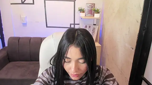 Snapshot of lilithTeen1_ chatting on 03-12-25, 09:55 lilithTeen1 online show from 03-12-25, 09:55