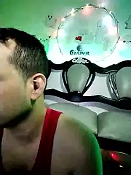 Snapshot of Gasparin32 chatting on 01-17-26, 12:48 Gasparin32 online show from 01-17-26, 12:48