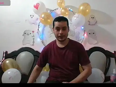 Snapshot of Gasparin32 chatting on 02-08-26, 01:09 Gasparin32 online show from 02-08-26, 01:09