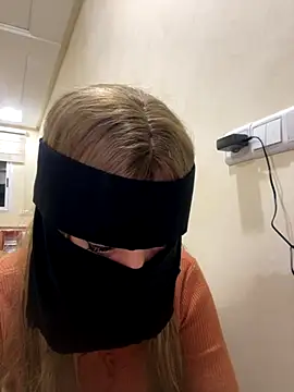 jijijoudia online show from 11-15-25, 12:08