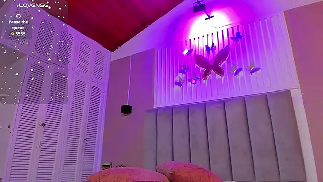 dyvis 22 online show from 09-25-25, 11:36