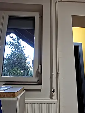 Snapshot of allinqueen chatting on 10-22-25, 02:50 allinqueen online show from 10-22-25, 02:50