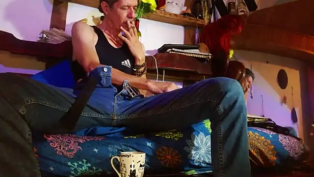 laye19 online show from 05-16-26, 02:41