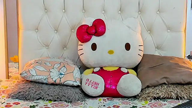 camila sex latina online show from 01-13-25, 02:18