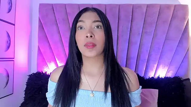 Snapshot of KarolRojas_ chatting on 10-09-25, 03:26 KarolRojas online show from 10-09-25, 03:26