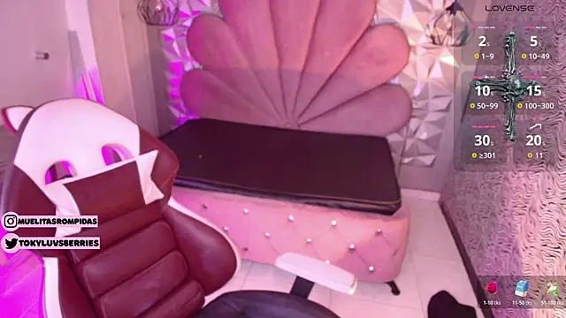 toky doll online show from 12-23-25, 05:05