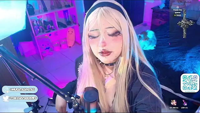 toky doll online show from 07-29-26, 04:21