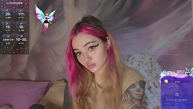 Snapshot of Coralie20_ chatting on 03-14-25, 09:35 Coralie20 online show from 03-14-25, 09:35