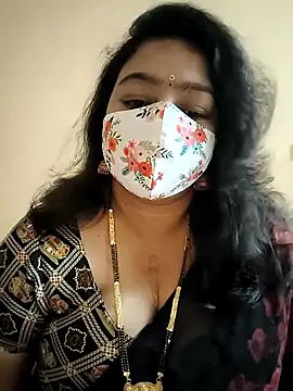 Snapshot of neelu-hoty chatting on 12-28-24, 01:29 neelu-hoty online show from 12-28-24, 01:29