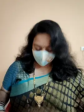Snapshot of neelu-hoty chatting on 12-31-24, 03:53 neelu-hoty online show from 12-31-24, 03:53