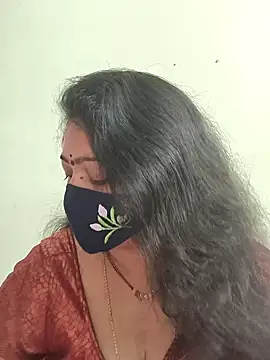 Snapshot of neelu-hoty chatting on 09-19-25, 08:38 neelu-hoty online show from 09-19-25, 08:38