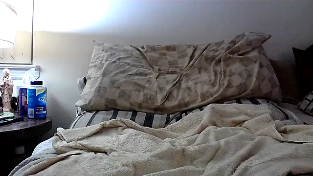 Hand69someguy online show from 05-05-26, 03:03
