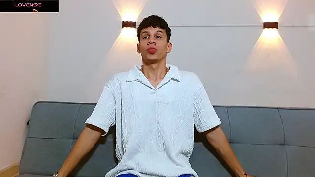 Snapshot of jeff_ross chatting on 11-24-25, 08:14 jeff ross online show from 11-24-25, 08:14