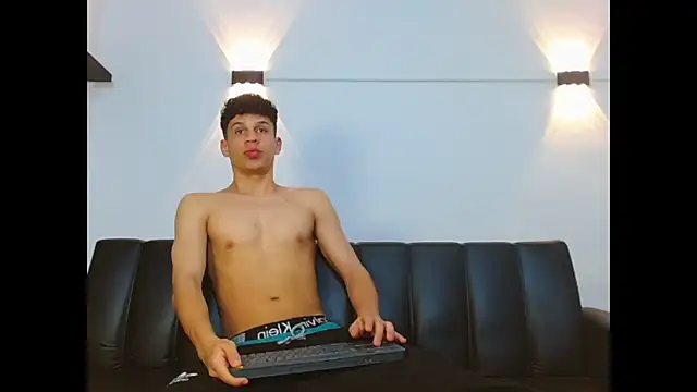 Snapshot of jeff_ross chatting on 02-22-26, 09:08 jeff ross online show from 02-22-26, 09:08