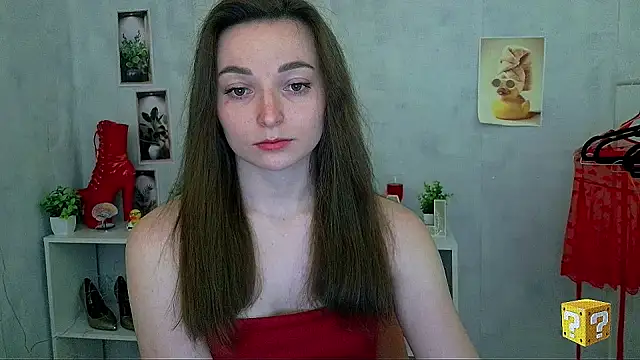  Barbie Kiss  online show from 04-27-26, 01:42