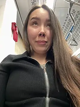 Snapshot of Asian_Asami chatting on 12-19-24, 03:19 Asian Asami online show from 12-19-24, 03:19