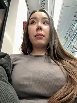 Snapshot of Asian_Asami chatting on 01-07-25, 02:41 Asian Asami online show from 01-07-25, 02:41