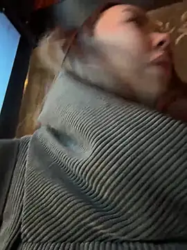 Snapshot of Asian_Asami chatting on 01-21-25, 05:30 Asian Asami online show from 01-21-25, 05:30