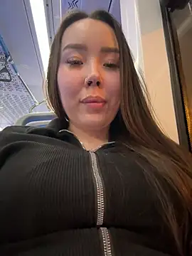 Snapshot of Asian_Asami chatting on 03-04-25, 08:49 Asian Asami online show from 03-04-25, 08:49