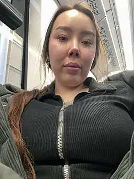 Snapshot of Asian_Asami chatting on 03-14-25, 03:58 Asian Asami online show from 03-14-25, 03:58