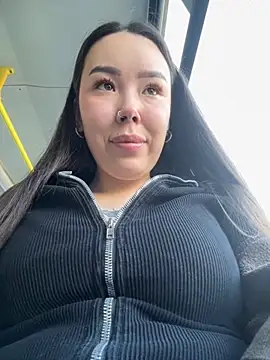 Snapshot of Asian_Asami chatting on 09-11-25, 01:55 Asian Asami online show from 09-11-25, 01:55