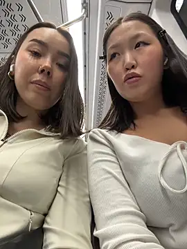 Snapshot of Asian_Asami chatting on 10-19-25, 01:56 Asian Asami online show from 10-19-25, 01:56