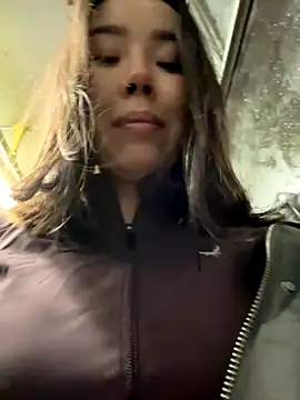 Snapshot of Asian_Asami chatting on 11-13-25, 05:23 Asian Asami online show from 11-13-25, 05:23