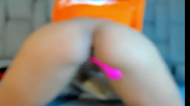 Hanna lens online show from 03-01-25, 06:21